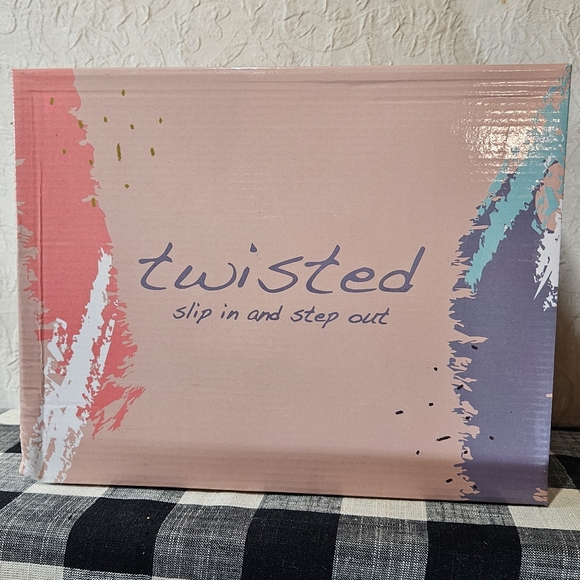 Twisted Shoes Becca 04 Lace-Up Duck Boots Navy - Picture 8 of 9